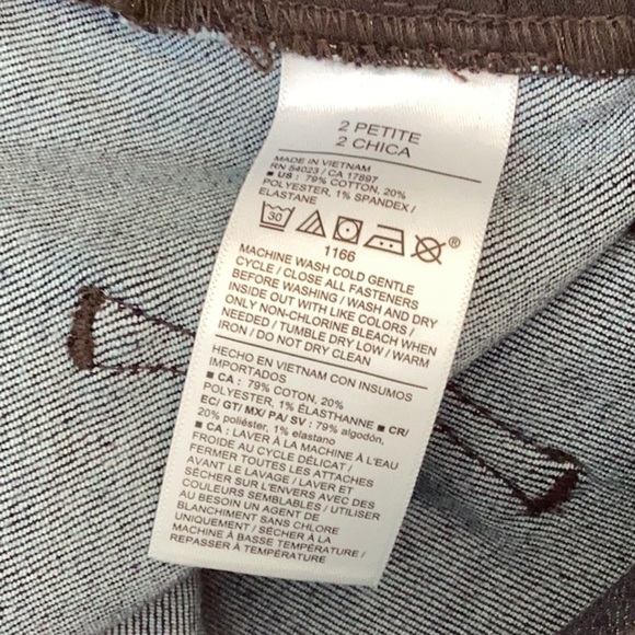 Old Navy NWT Women's Shimmer Jeans Dark Blue High Rise Rockstar Super Skinny - Picture 7 of 7